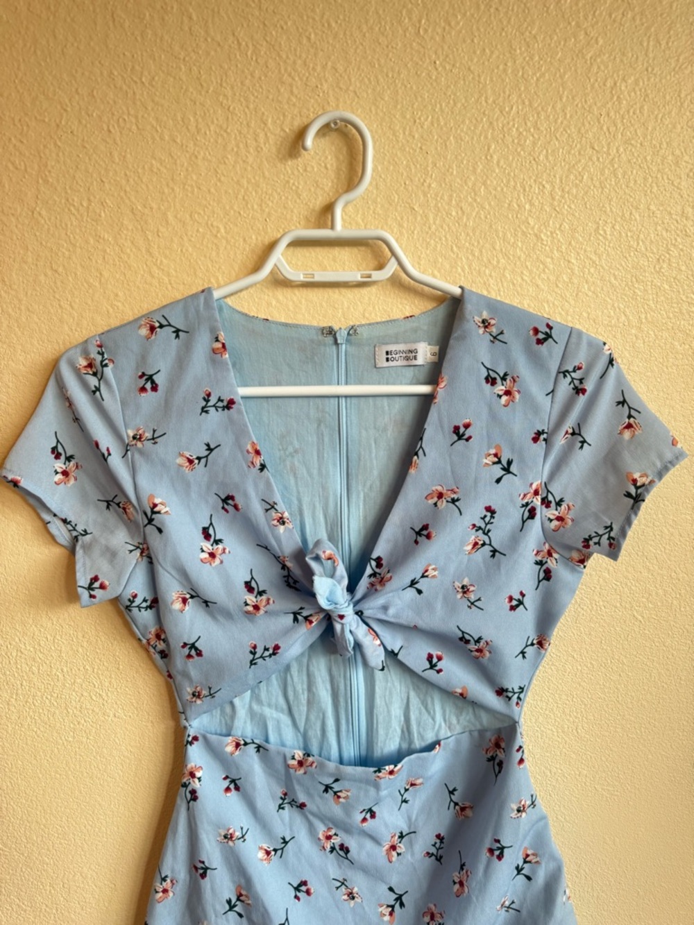 Beginning Boutique Blue Floral Tie Front Cutout Mini Dress Cottagecore Summer - Picture 3 of 14
